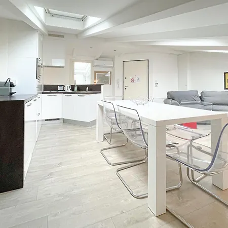 Apartment Tony Allard By Winsome Destination 4a *